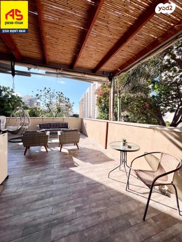 גג/ פנטהאוז, המורן, קרית השרון, נתניה