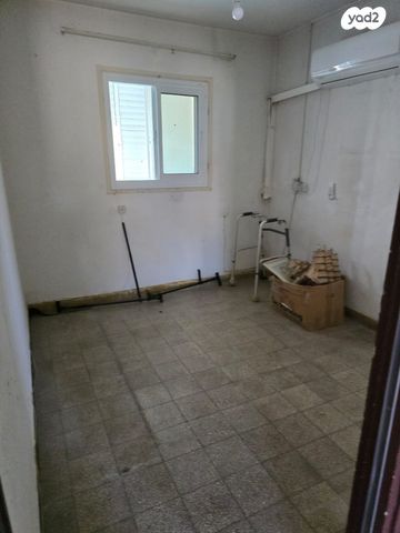 דירה, שדרות דגניה, קרית חיים מערבית, חיפה