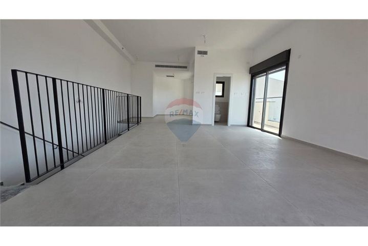 דופלקס, שלום אש 21, הדר יוסף, תל אביב יפו