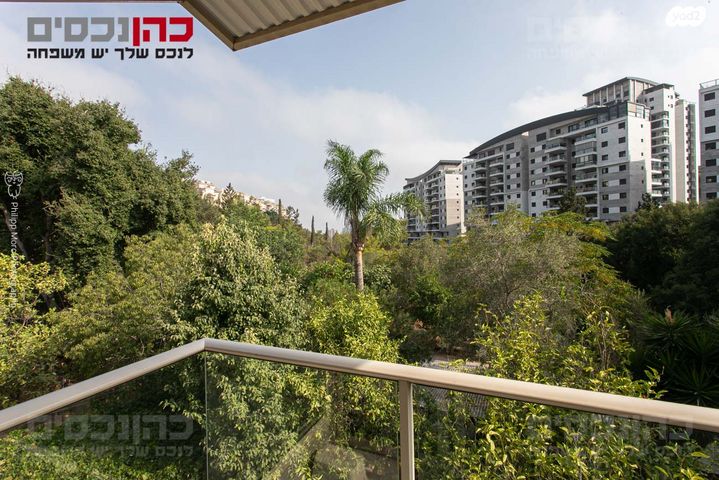 גג/ פנטהאוז, חיפה