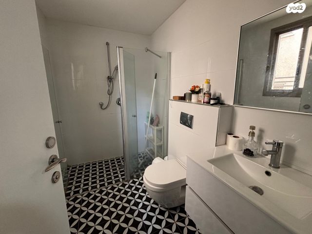 דירה, הדר, רמת השרון