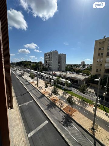 שדרות ירושלים 135