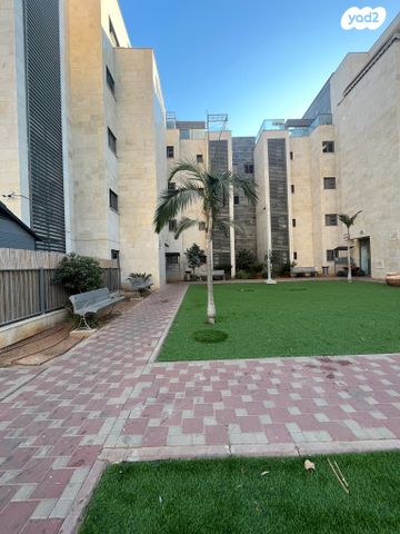 נתיבות מערב