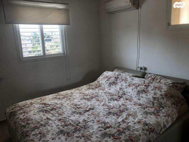 דירה, יהוד מונוסון