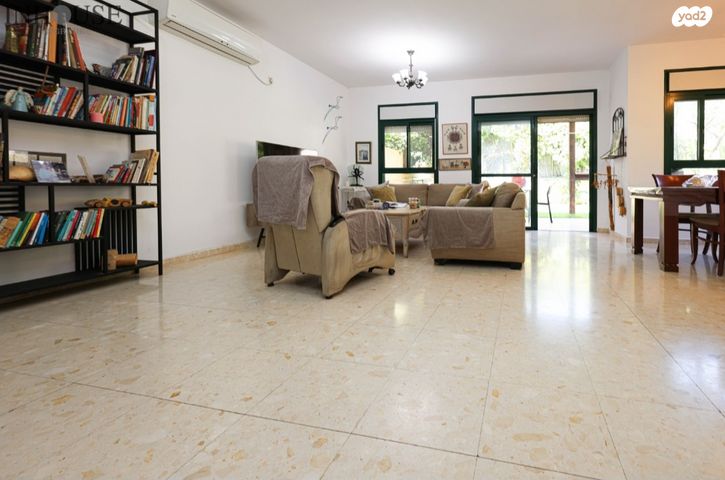 בית פרטי/ קוטג', קדימה צורן