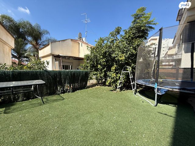 דו משפחתי, אלמוג 8, הר יונה, נצרת עילית / נוף הגליל