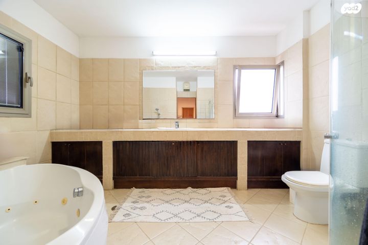 בית פרטי/ קוטג', ברקת 10, רמת אפעל, רמת גן