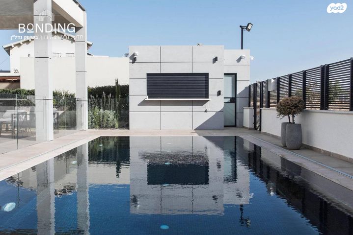 בית פרטי/ קוטג', בחן