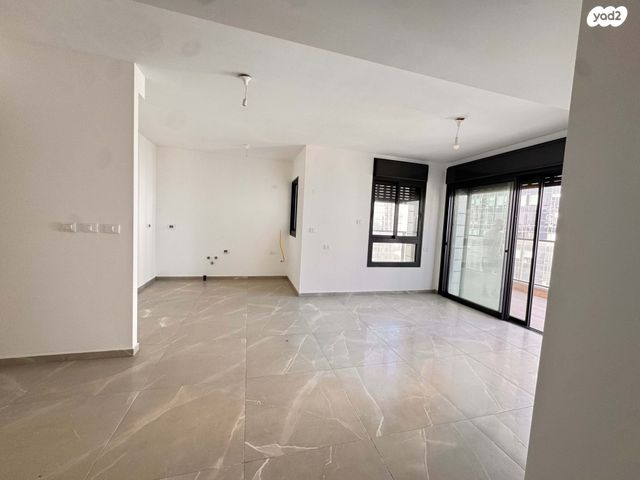 דירה, ערבי נחל, סיטי, גבעתיים