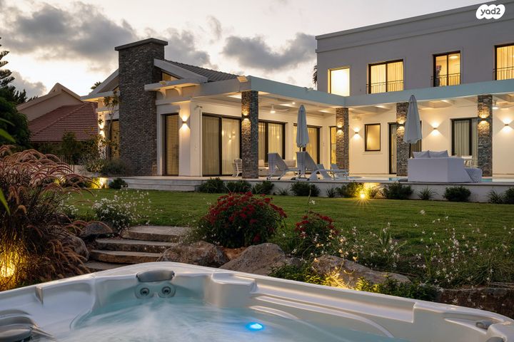 בית פרטי/ קוטג', שאר העיר, קדימה צורן