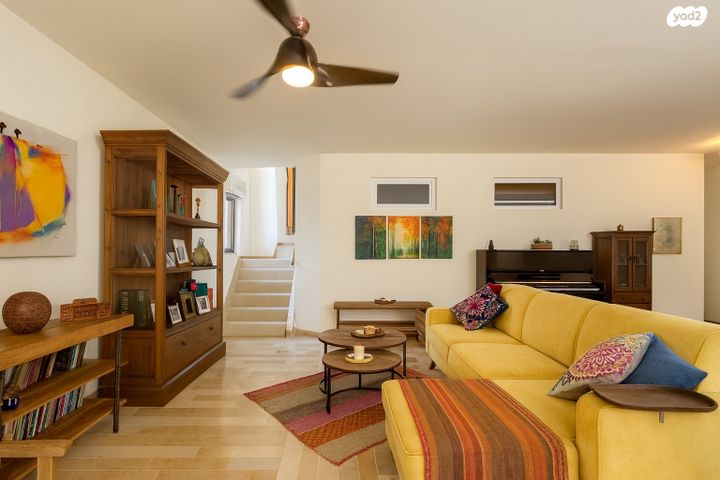 דו משפחתי, מלכי ישראל 15, נווה שרת, זכרון יעקב