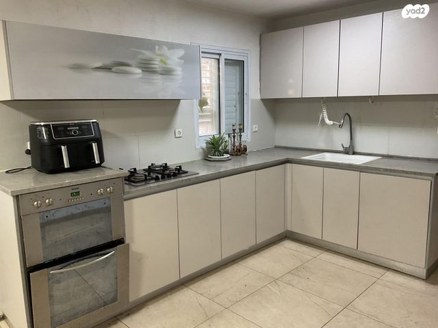 דו משפחתי, אשקלון