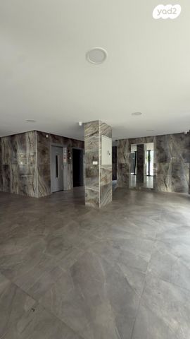 דירה, אחד העם 11, דרום מערב ותיק, בת ים