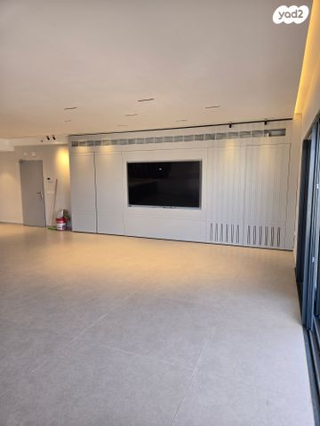 גג/ פנטהאוז, אשקלון