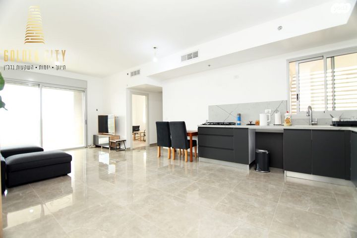 דירה, גאולה כהן, נוף השרון, נתניה