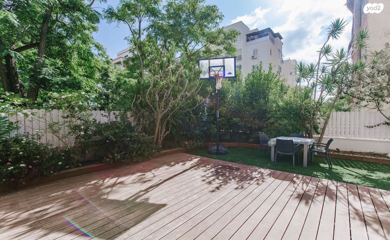 דירת גן, דב הוז 13, מעוז, כפר סבא