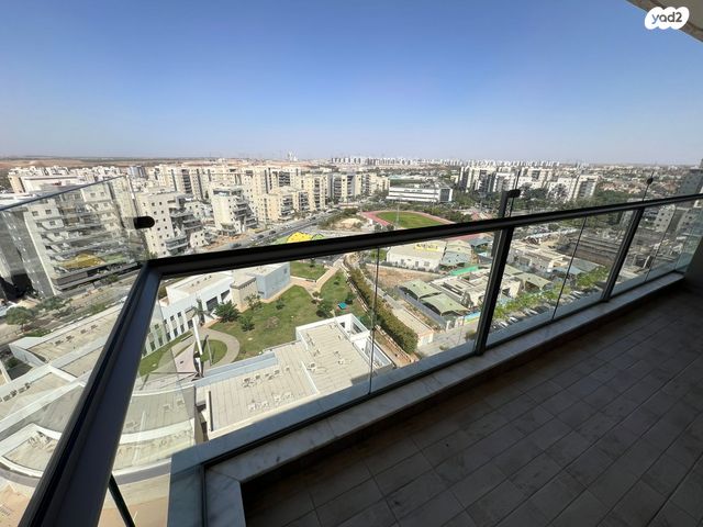 דירה, יוסף אבו, נתיבות מערב, נתיבות