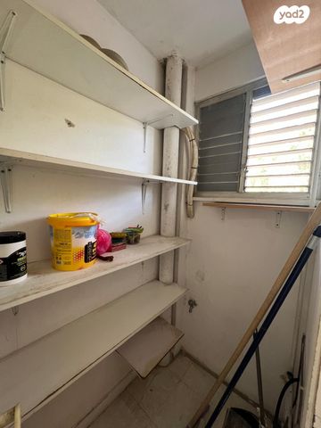 דירה, גבעת חן, בנימינה גבעת עדה