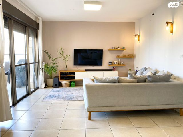 דירה, ארזי הלבנון, עין הים, חדרה