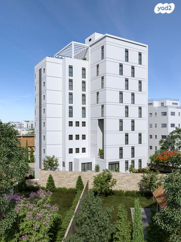 גג/ פנטהאוז, רחובות