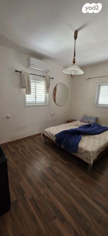 דירה, ז'בוטינסקי 8, עצמאות יוספטל, בת ים