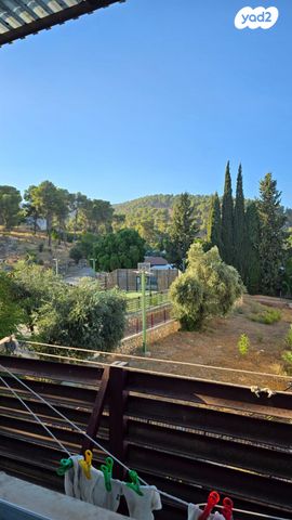 דירה, חצור הגלילית