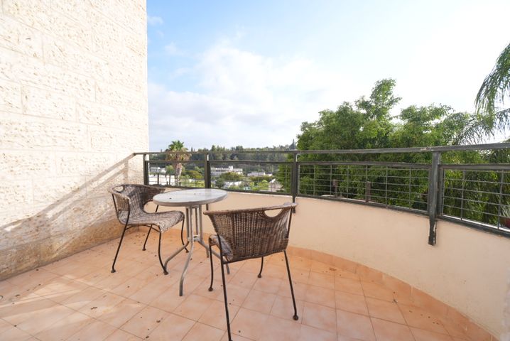 דירה, מודיעין מכבים רעות