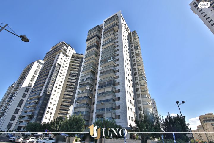 דירה, ש"י עגנון 8, משכנות האומנים, קרית מוצקין