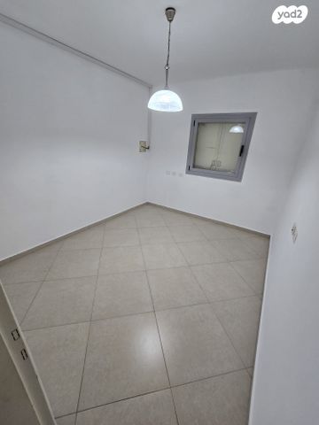 דירה, דינה 1, העיר העתיקה, רמב"ם, דרום, באר שבע