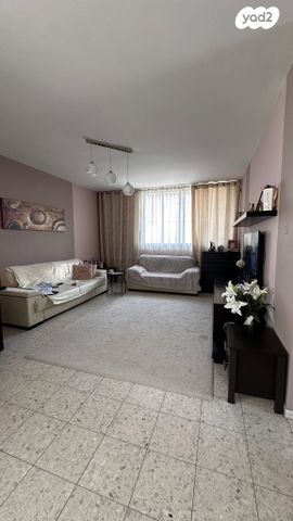 דירה, שדרות חיים וייצמן 43, צפון מערב מרכז העיר, נתניה