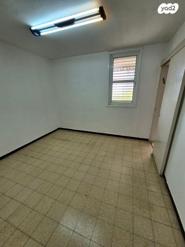 דירה, נגבה 23, יד אליהו, תל אביב יפו