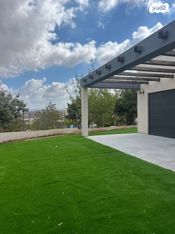 בית פרטי/ קוטג', בני דקלים