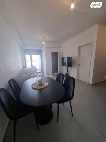 דירה, מעפילי אגוז 9, נווה חן, תל אביב יפו