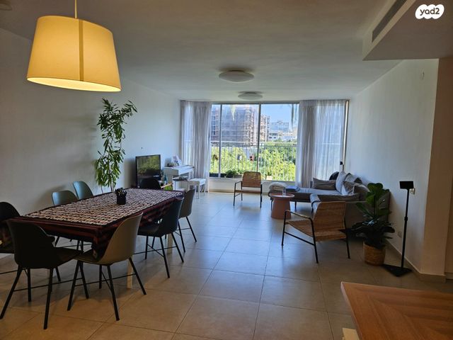 דירה, נווה אביבים, תל אביב יפו