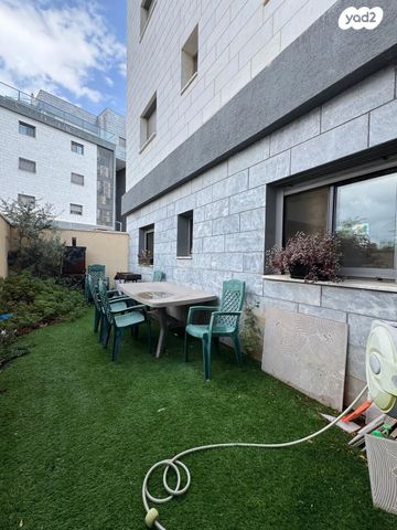 דירת גן, יחד 12, בצוותא, חריש