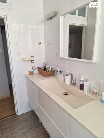 דירה, רמב"ם, פתח תקווה