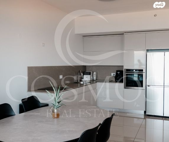 דירה, שדרות בן גוריון 141, אגמים, נתניה