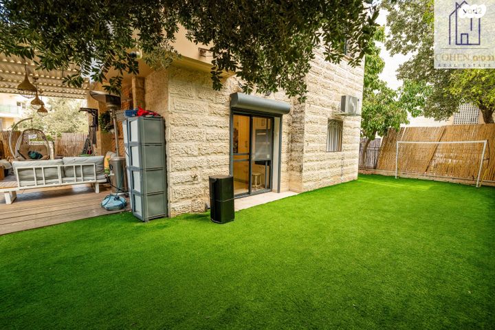 בית פרטי/ קוטג', נופך, מודיעין מכבים רעות