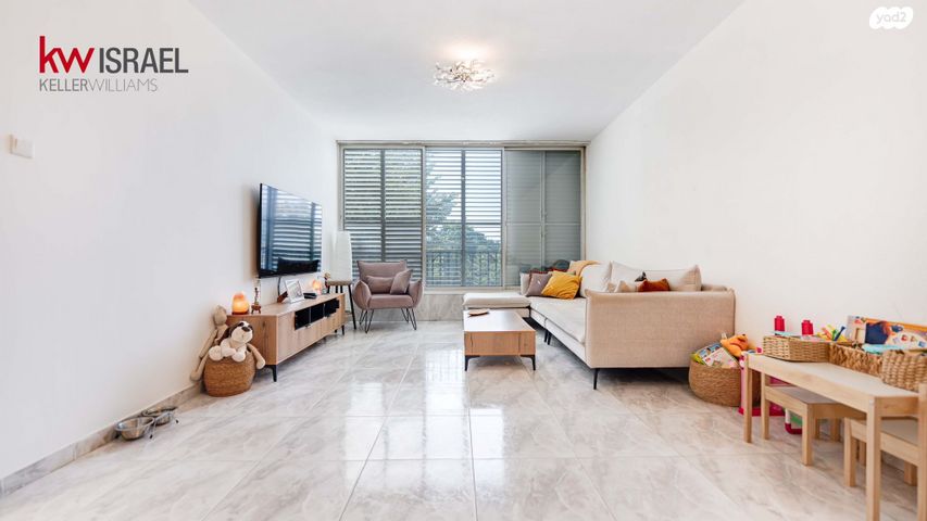 דירה, מפרץ שלמה, קרית שרת מזרח, חולון