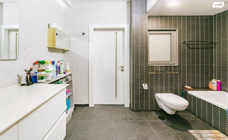 דירה, סמיר משה נקאש, כפר גנים ג, פתח תקווה