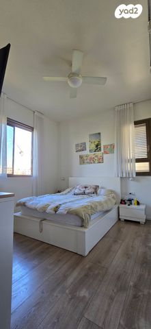 גג/ פנטהאוז, נעמי, הדר, רמת השרון