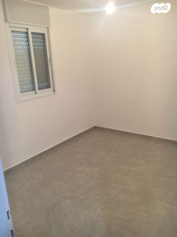 דירה, בר כוכבא, הגבעה הצרפתית, גבעת שפירא, ירושלים