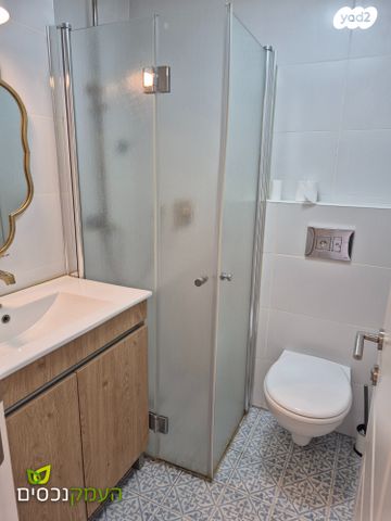 דו משפחתי, תל יוסף