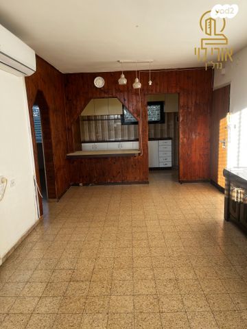 דירה, דניה, רחובות