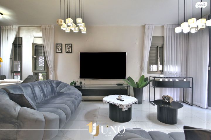 דירת גן, התאנים 39, מרכז העיר, קרית אתא