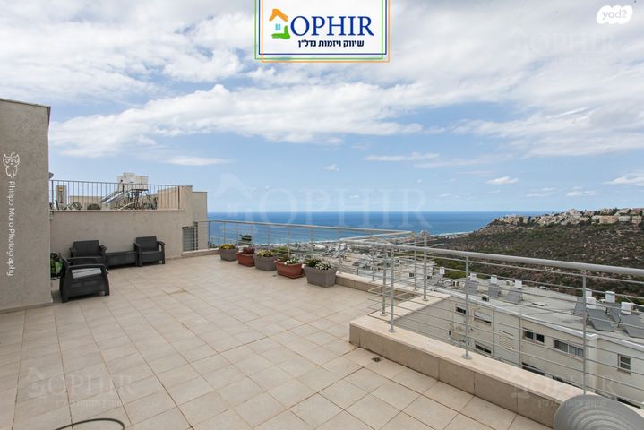 גג/ פנטהאוז, מורד הזמיר, אחוזה, חיפה