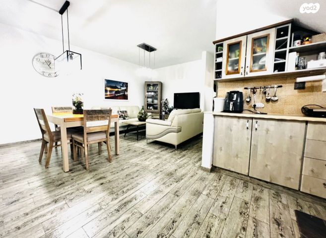 דו משפחתי, מעלות תרשיחא