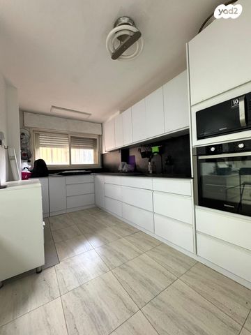 דרך עכו חיפה 225