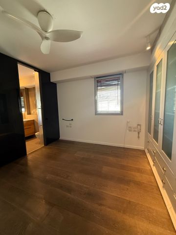 דירה, אנטוקולסקי 7, הצפון החדש - דרום, תל אביב יפו