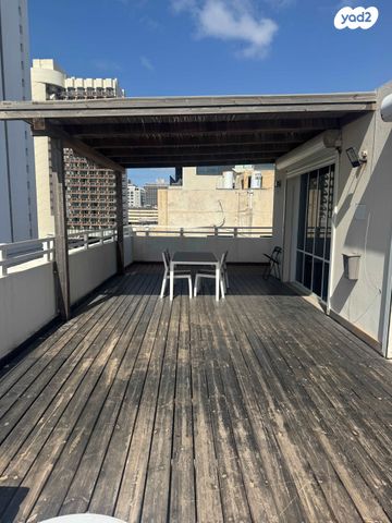 דירה, הירקון, תל אביב יפו